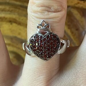 Natural Red Garnet Sterling Silver Claddagh Ring Size 7